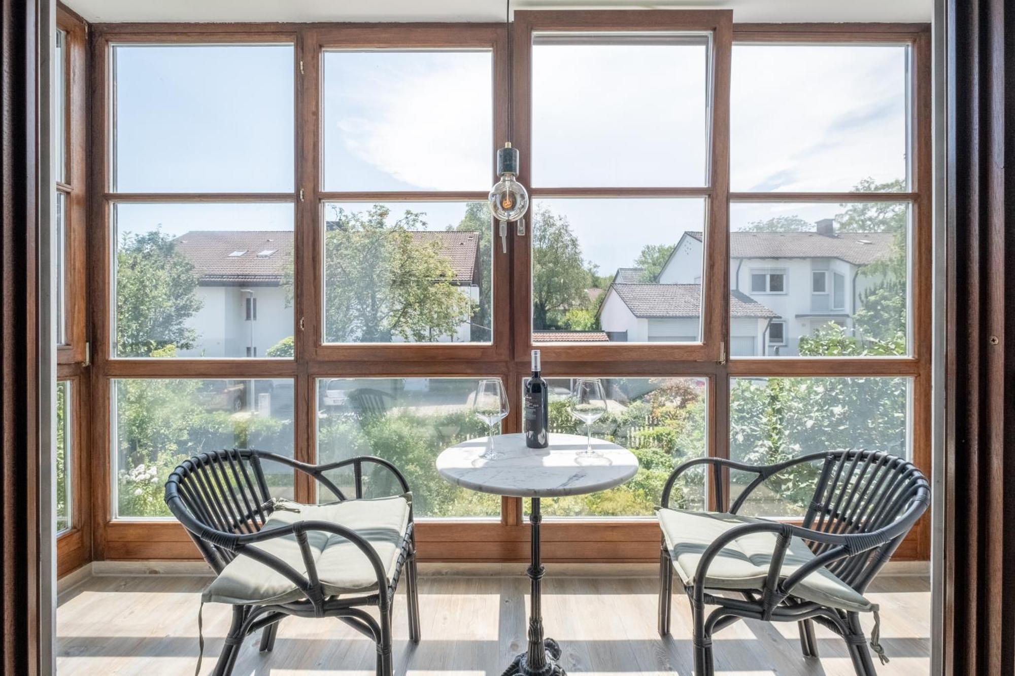 Gemuetliches Wohlfuehl-apartment Mit Perfektem Seeblick Apartment