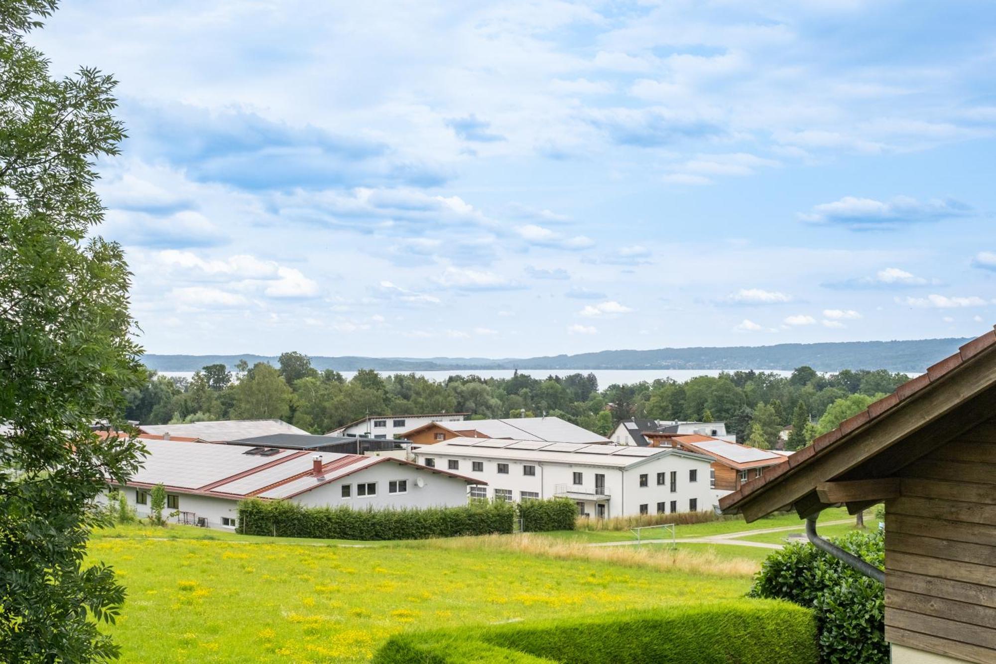 Gemuetliches Wohlfuehl-apartment Mit Perfektem Seeblick